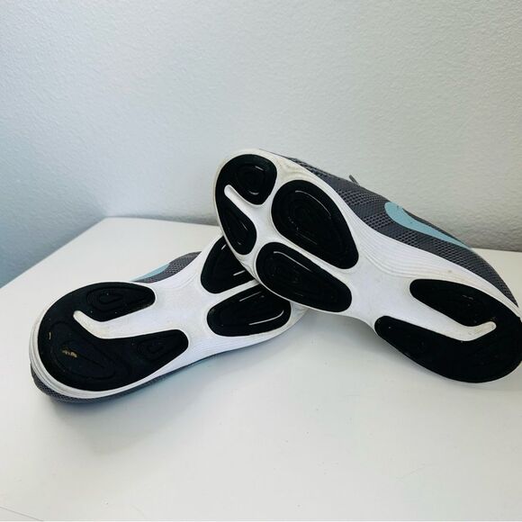 Nike Gray Blue Sneakers Woman’s Size 7.5 - Picture 6 of 6